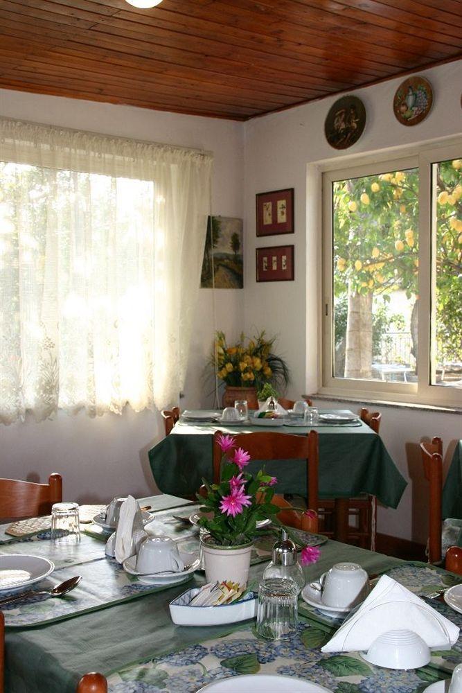 Villa Alviani Anna Сорренто Экстерьер фото